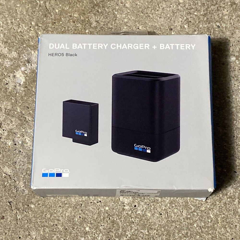 GoPro AADBD-001 Dual Battery Charger for Hero5 New